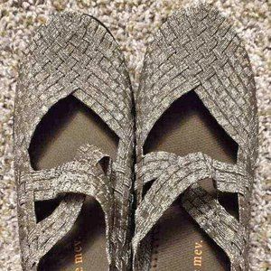Bernie Mev. Cleopatra wedge pump EU Sz 41 US 10-10.5 women's S-001